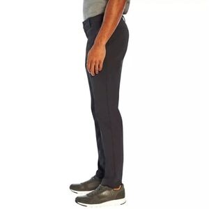 Banana Republic |Men’s Slim Fit Flat Front Black Pants 32 x 30